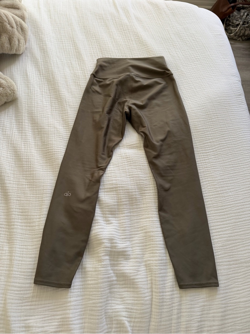 ALO airlift High-Waist Legging - Picture 4 of 4